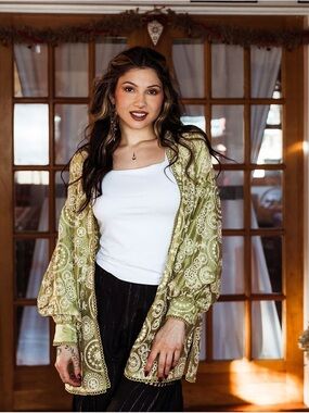 gimmicks by BKE Olive Green Paisley Open Cardigan